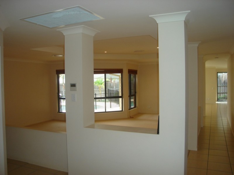 Sinnamon Park QLD 4073