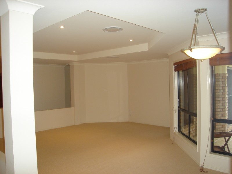 Sinnamon Park QLD 4073