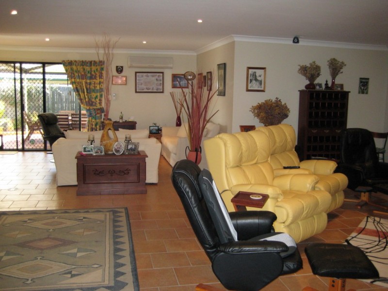 Sinnamon Park QLD 4073