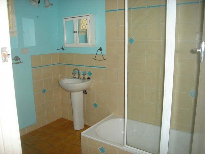 Jindalee QLD 4074