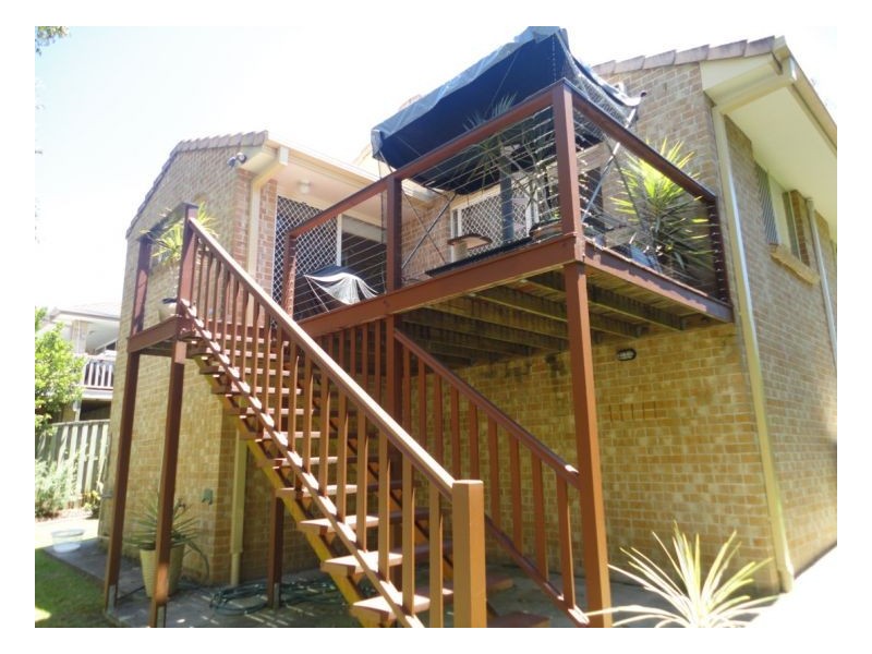 Seventeen Mile Rocks QLD 4073