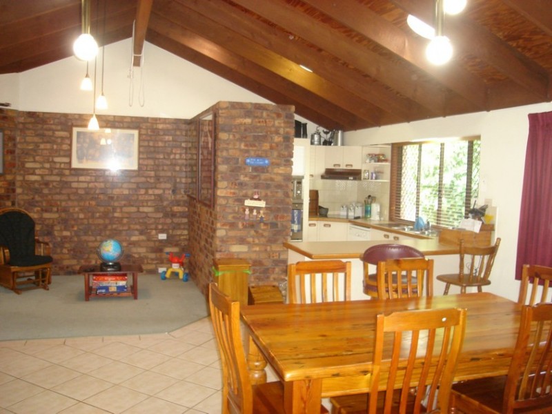 Sinnamon Park QLD 4073