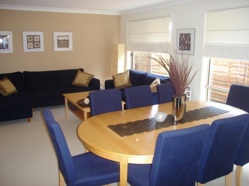 Sinnamon Park QLD 4073