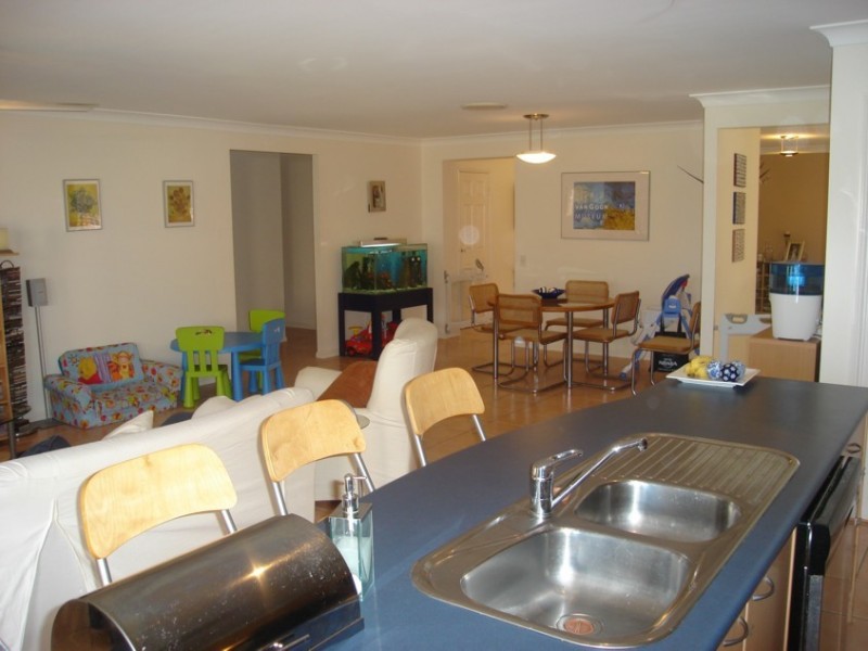 Sinnamon Park QLD 4073