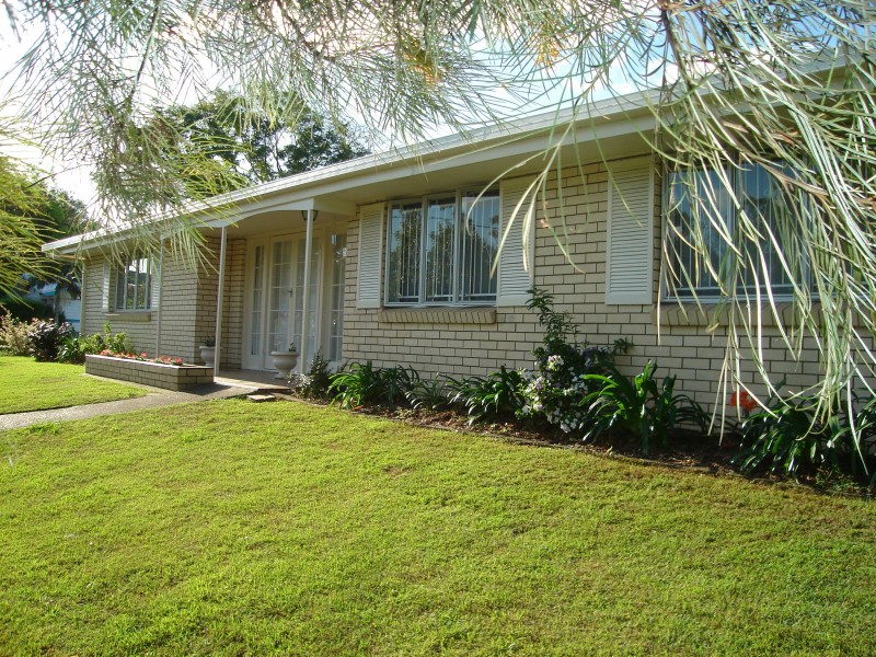 Jindalee QLD 4074