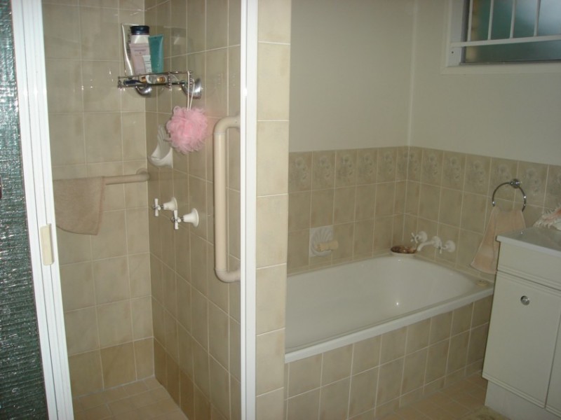 Jindalee QLD 4074