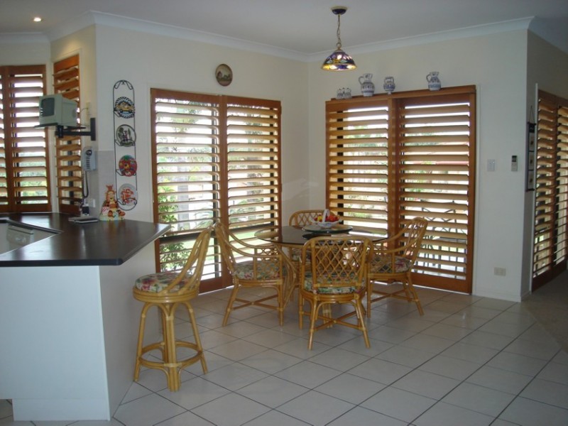 2 Jacaranda Close, Sinnamon Park QLD 4073