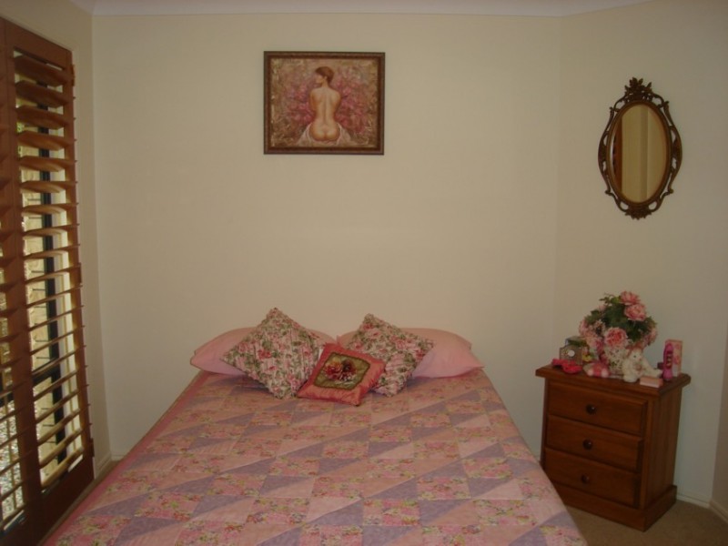 2 Jacaranda Close, Sinnamon Park QLD 4073