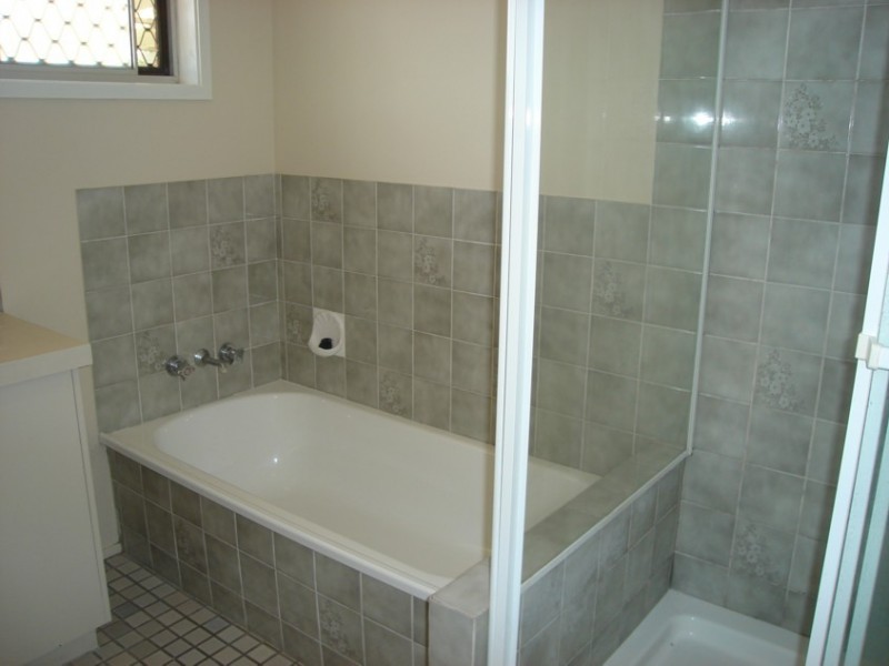 Middle Park QLD 4074