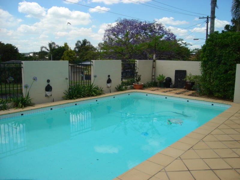 Jindalee QLD 4074