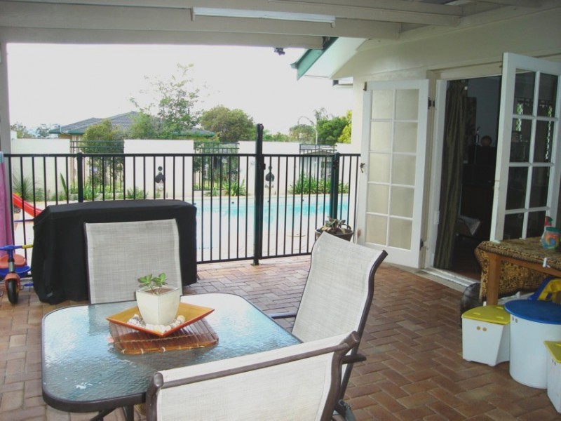 Jindalee QLD 4074