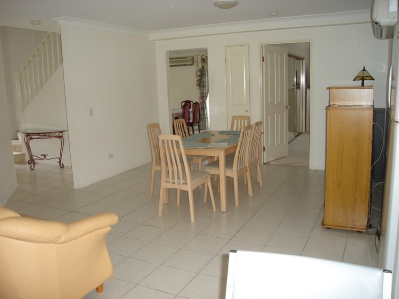 Mount Ommaney QLD 4074