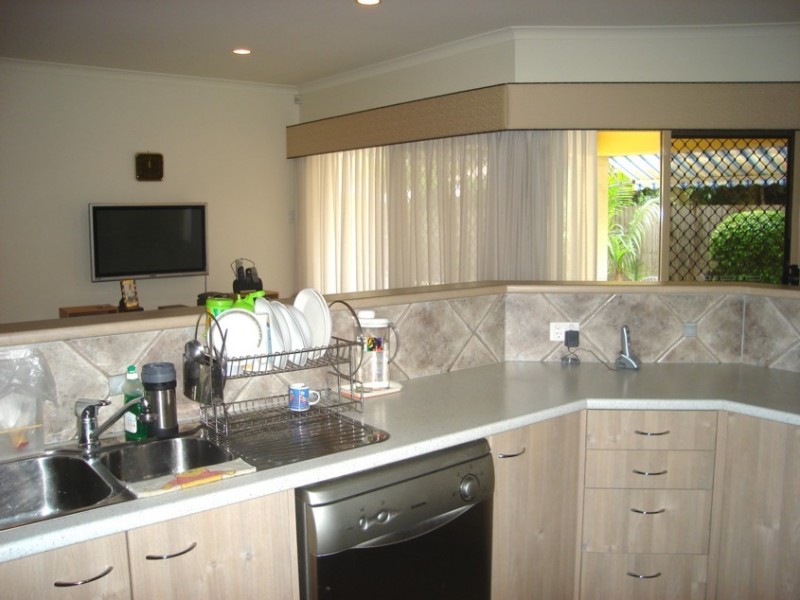 Sinnamon Park QLD 4073