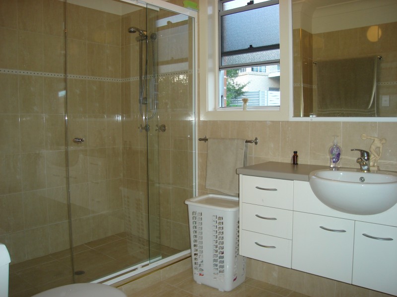 Mount Ommaney QLD 4074