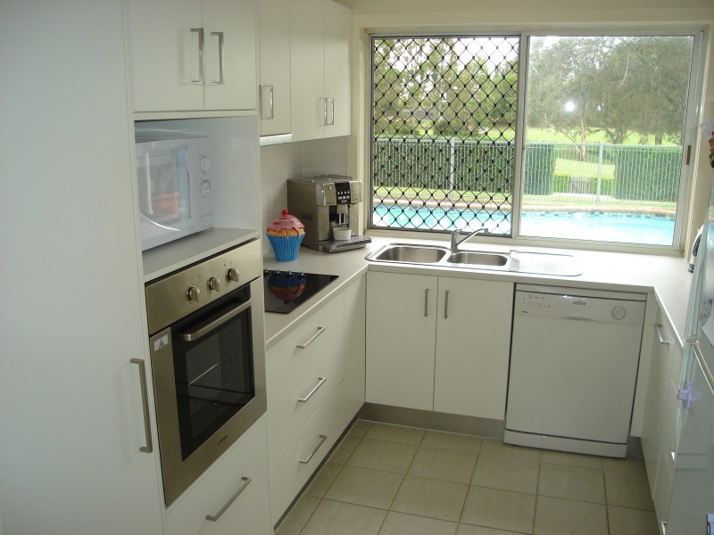 Mount Ommaney QLD 4074