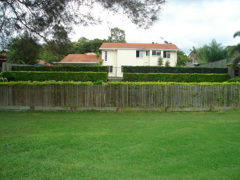 Mount Ommaney QLD 4074