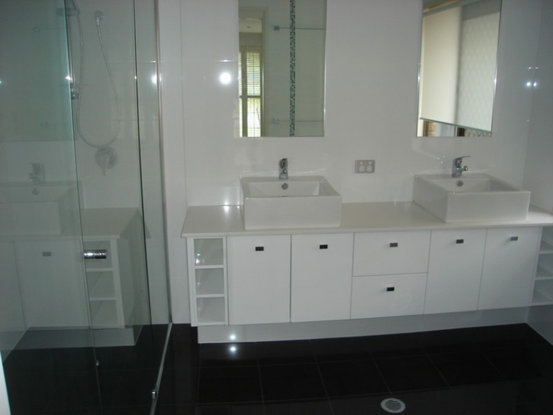 Mount Ommaney QLD 4074