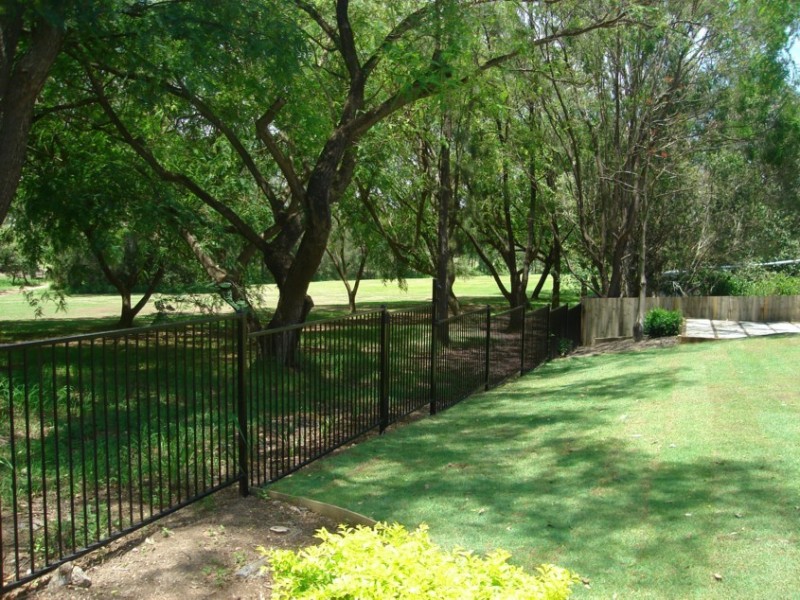 Mount Ommaney QLD 4074