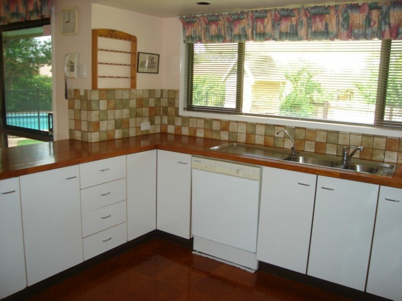 Jindalee QLD 4074