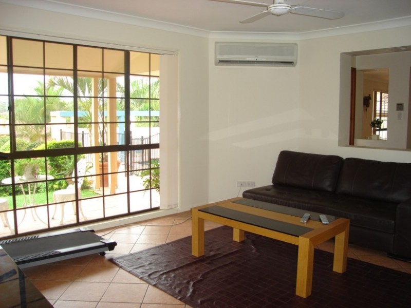 Sinnamon Park QLD 4073