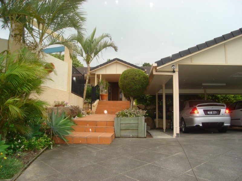 Sinnamon Park QLD 4073