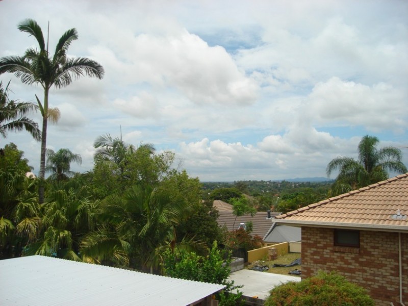 Mount Ommaney QLD 4074