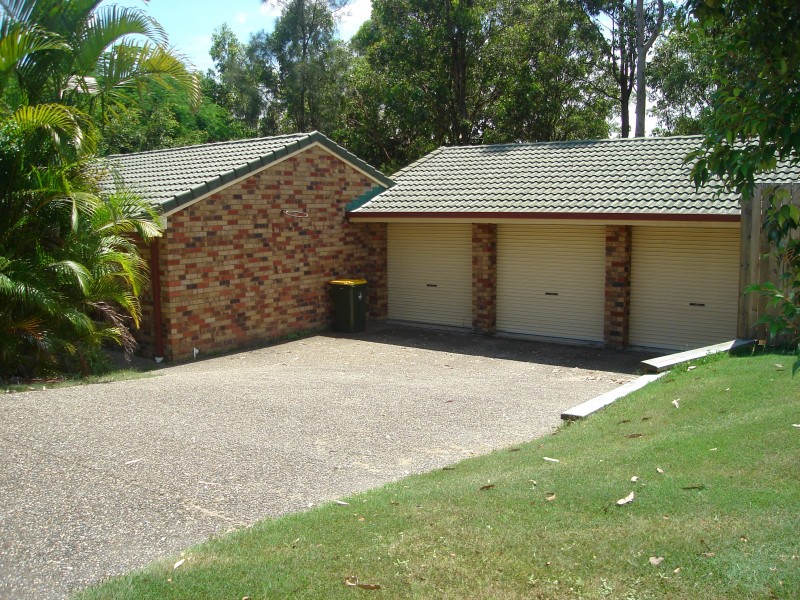 Sinnamon Park QLD 4073