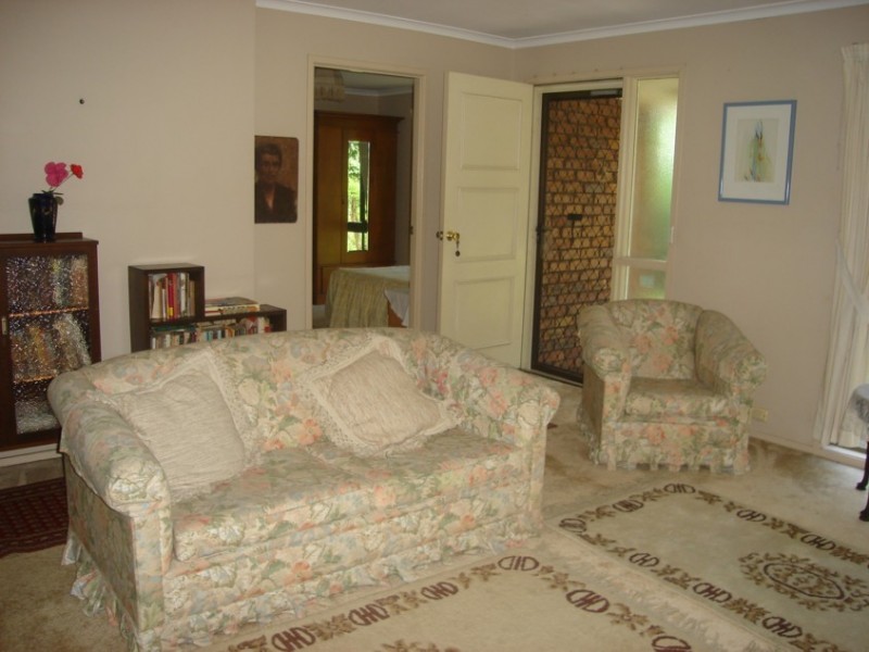 Sinnamon Park QLD 4073