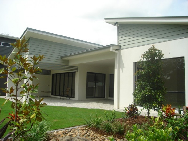 3 Rani Close, Mount Ommaney QLD 4074