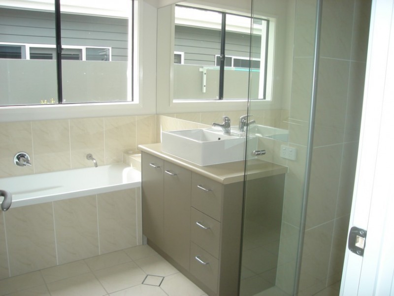 3 Rani Close, Mount Ommaney QLD 4074