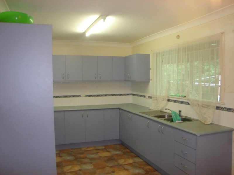 Jindalee QLD 4074