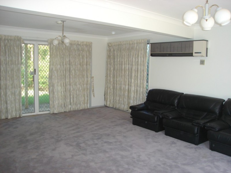 Sinnamon Park QLD 4073