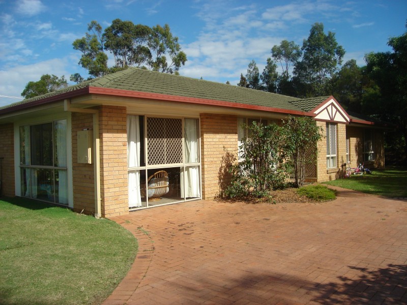 Sinnamon Park QLD 4073