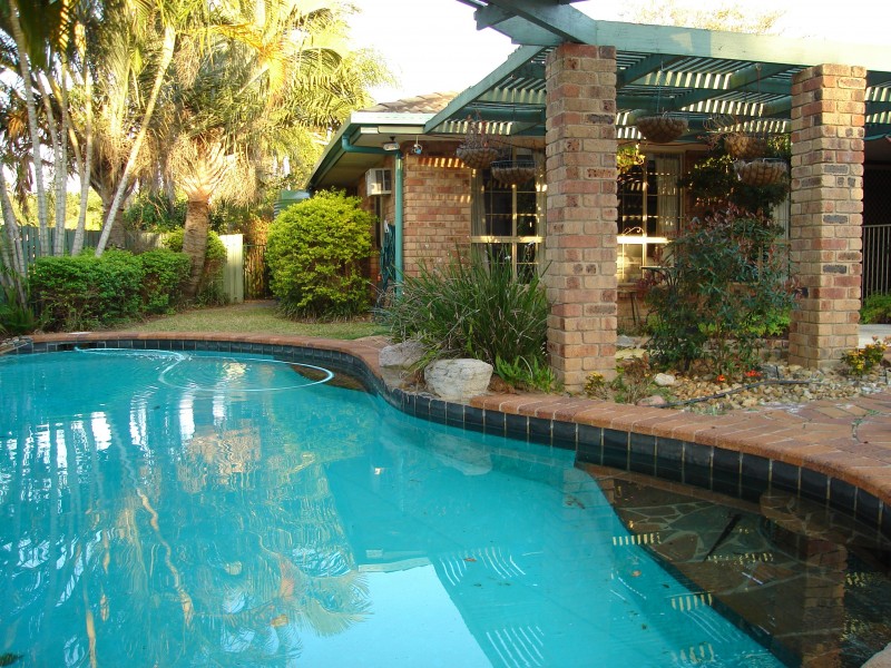 99 RAESIDE STREET, Westlake QLD 4074