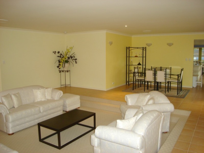 Sinnamon Park QLD 4073