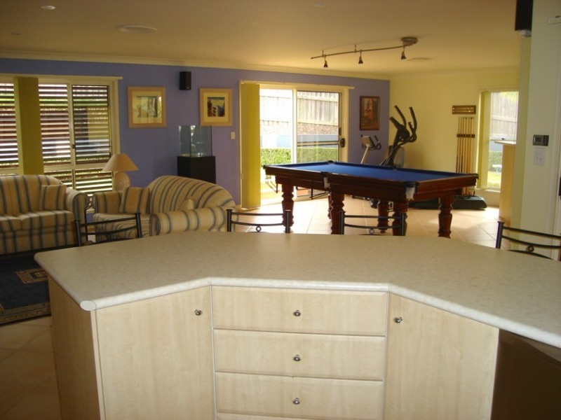 Sinnamon Park QLD 4073