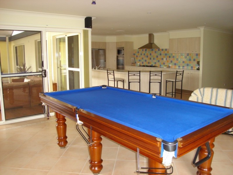 Sinnamon Park QLD 4073