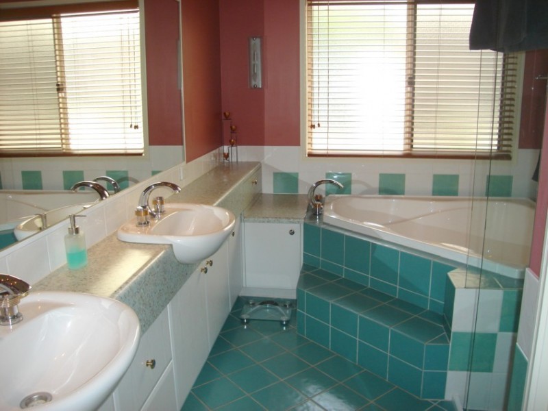 Sinnamon Park QLD 4073