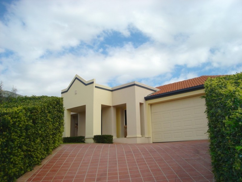 Sinnamon Park QLD 4073