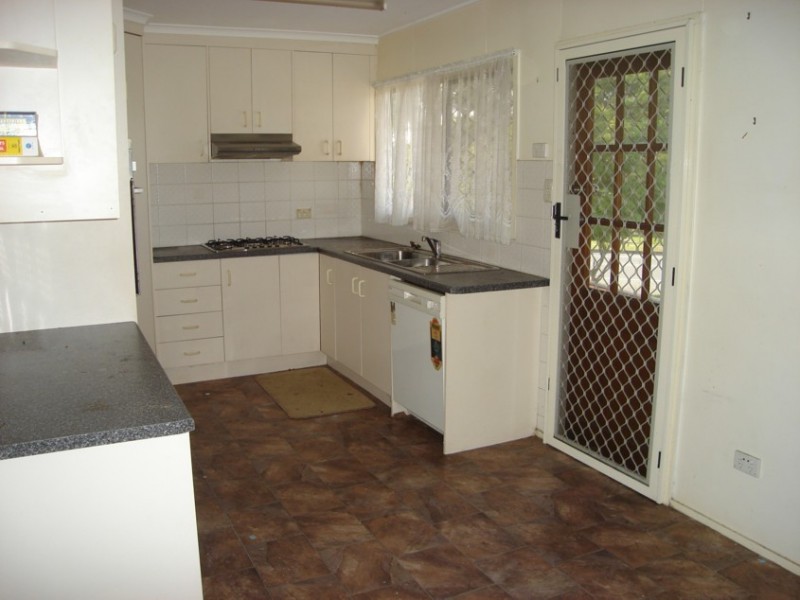 30 Cardiff Road, Darra QLD 4076