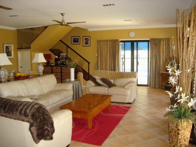 2 Wivenhoe Crt, Westlake QLD 4074