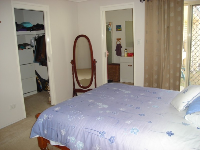 119 Pallert St, Middle Park QLD 4074