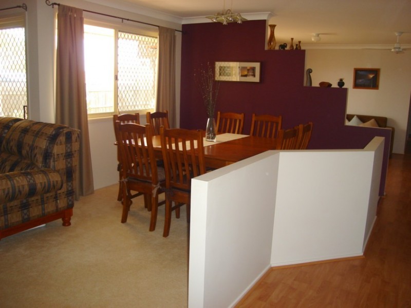 119 Pallert St, Middle Park QLD 4074
