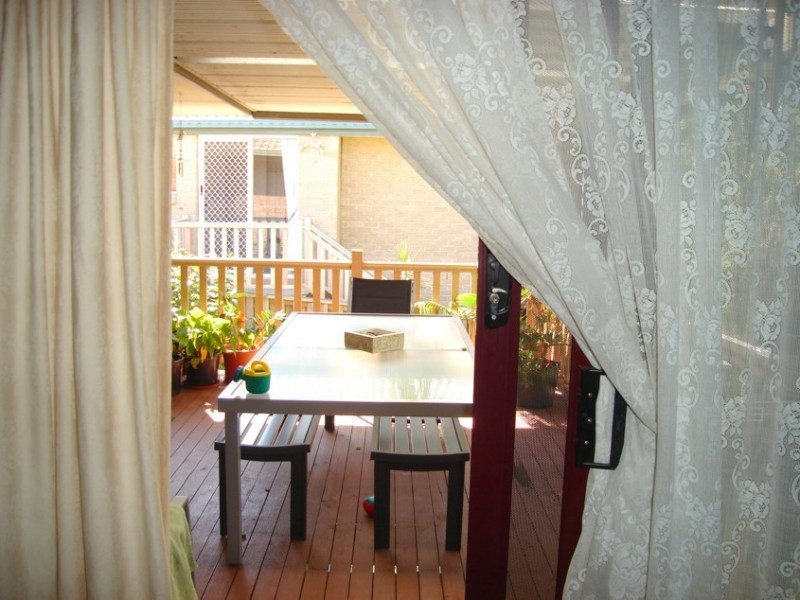 20 Hounslow Way, Seventeen Mile Rocks QLD 4073