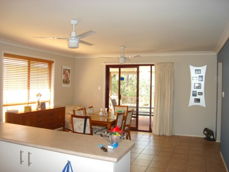 20 Hounslow Way, Seventeen Mile Rocks QLD 4073