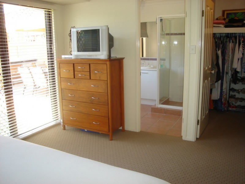 Sinnamon Park QLD 4073