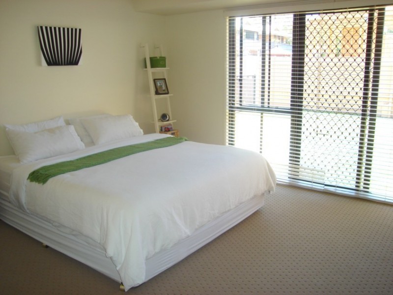 Sinnamon Park QLD 4073