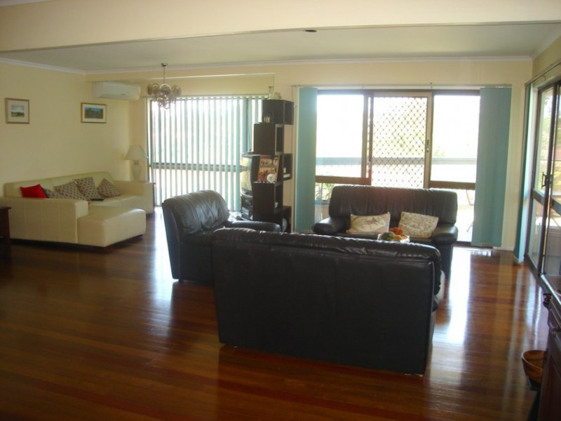 Jindalee QLD 4074