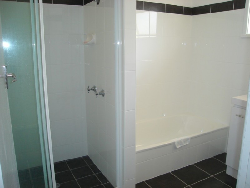 Jindalee QLD 4074
