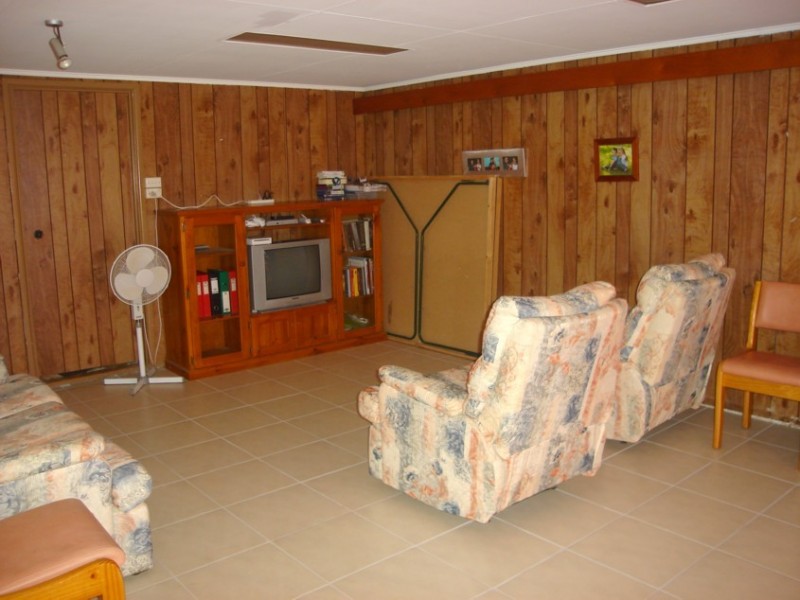 Jindalee QLD 4074